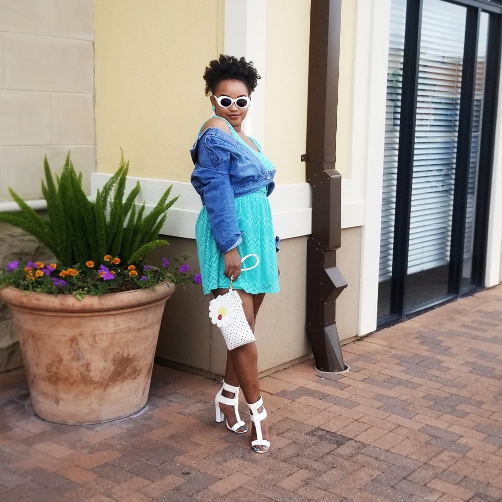 Cropped denim jacket